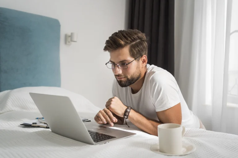 Hangi Freelancer Sitesi Sizin İçin En İyisi? İlk 5 Seçenek